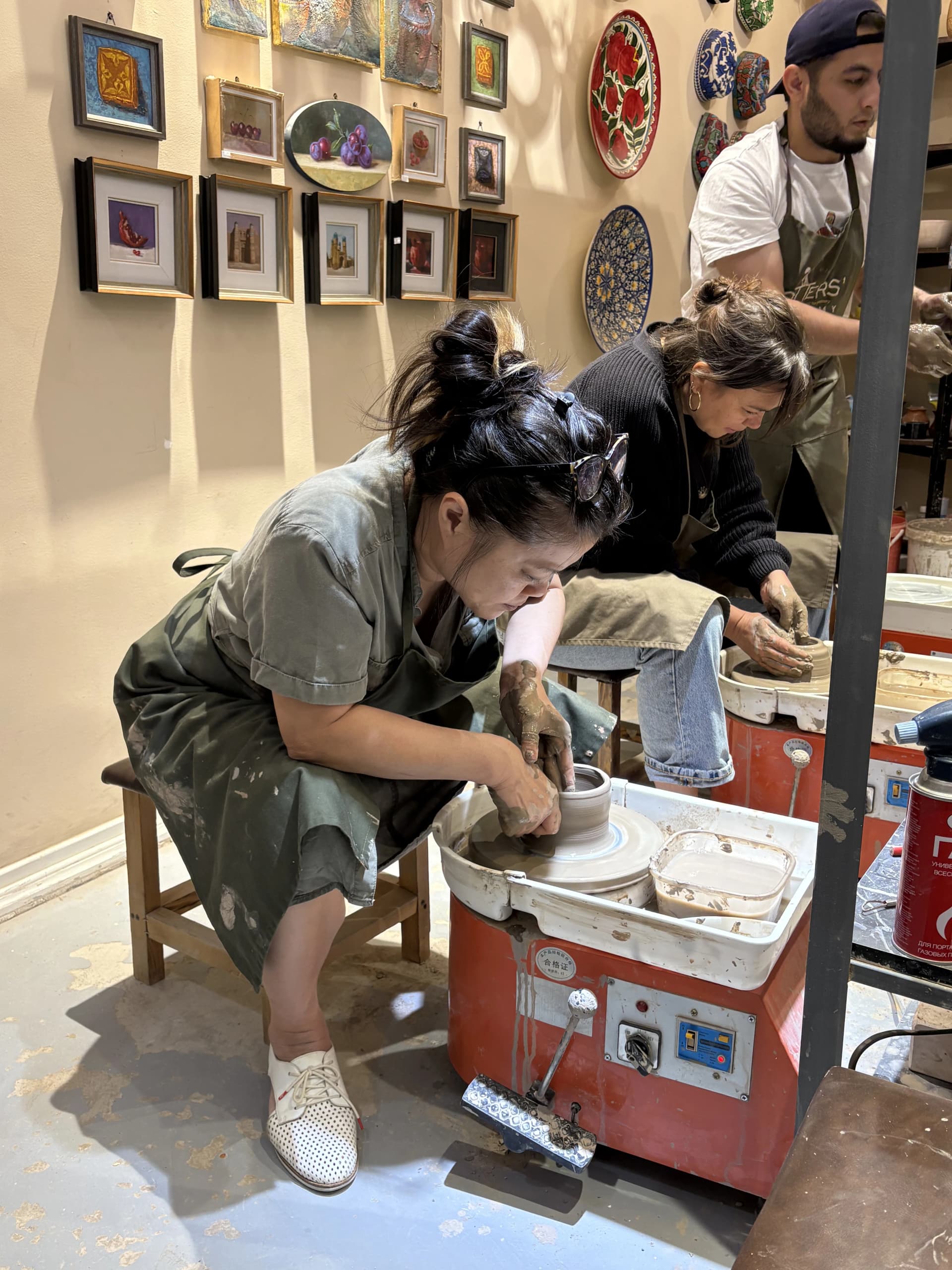 塔什干葡萄酒品鉴与陶瓷工作坊体验 - Image 4